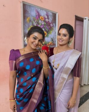 Varshini Suresh Instagram - Not every bond needs to be loud - some are felt in the stillness, and ours is one of them.!❤️🥰 “ANUBI”

#neenaankaadhal #anubi #anu #abi #sisterhood #sisters #sisterlove #explorepage #explore #viral #trending #love #photography #photooftheday #instadaily #instagram #instalike #instagood #vijaytv #vijaytvserial #vijaytelevision