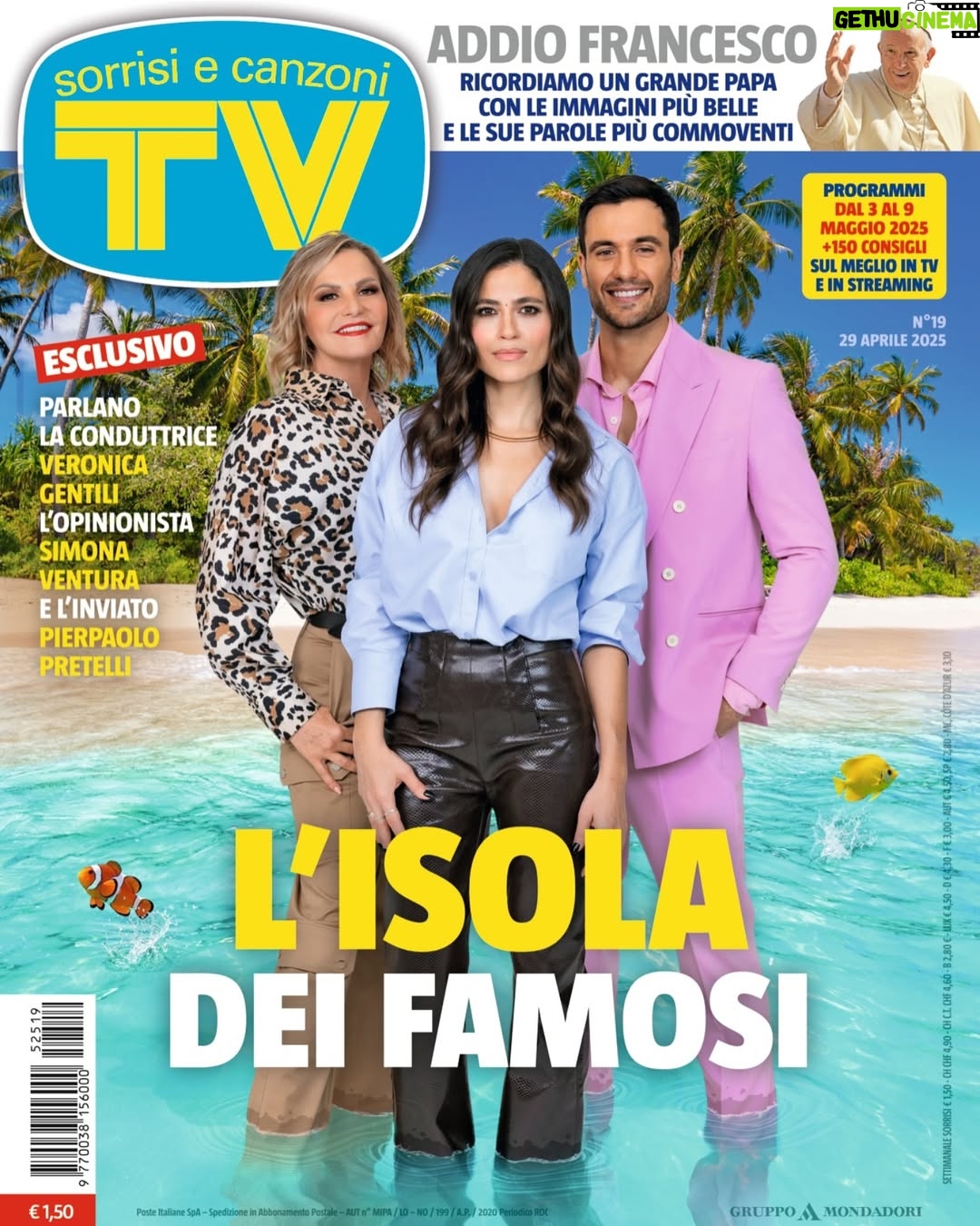 Veronica Gentili - 7K Likes - «Vogliamo far emergere l’umanità delle persone. La grande chance è poter togliere ai concorrenti l’armatura della notorietà e scoprirli in quanto persone» 🏝️
Dal 7 maggio @veronicagentili sarà alla conduzione della nuova edizione de @isoladeifamosi su Canale 5: «Porterò la mia curiosità verso le persone e quello che succede nella loro testa, anima, cuore e spirito».
Insieme alla giornalista ritornerà @simonaventura: «Sono l’unica la ondo che ha fatto tutti e tre i ruoli: naufraga, conduttrice e ora… opinionista! È un programma imprevedibile e sarò di appoggio». E dall’Honduras l’inviato @pierpaolopretelliofficial: «Sono felicissimo! Ho studiato e so quello che mi aspetta».
Vi aspettiamo domani in edicola ✨
📸 @iwanpalombi
#tvsorrisi #tvsorrisiecanzoni #Isoladeifamosi #copertina #Canale5 #Honduras