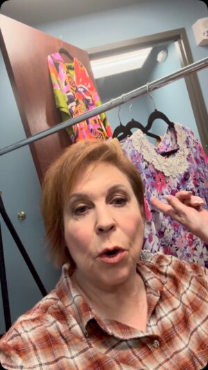 Vicki Lawrence Instagram - Tonight 7pm. Hoyt Sherman Place #onenightonly #desmoines #iowa #meandmama