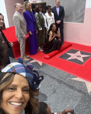 Victoria Rowell Instagram - What a MOMENTOUS day for my #friend @thesherylleeralph @hwdwalkoffame #HollywoodChamberofCommerce #AbbottElementary cast and #Dreamers EVERYWHERE!!! 🔥🔥🔥
