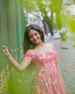 Vijaya Lakshmi Instagram - Classy,sassy,fancy💋✨

Comment your fav…:)

Pc @joshi___photography____ 

#classy #sassygirl #explore #exploremore #trendingpost #beautiful #cute #photooftheday #follow #repost #ootd #colorskannada #udayatv
