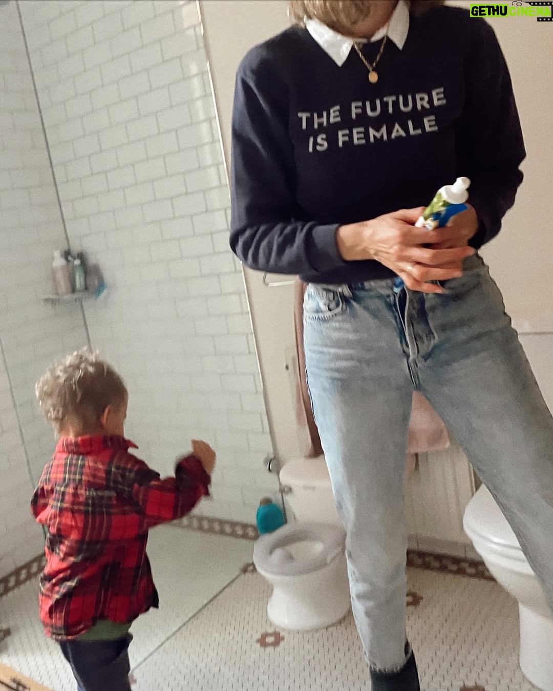 Viva Bianca - 1.5K Likes - Last year I became a single mum. Not a title I ever imagined for myself—but here we are. And honestly? I wouldn’t trade it for the world.
(Okay fine, maybe for a week in a Tuscan villa with a private chef and uninterrupted sleep.)
Motherhood has undone me in ways I never saw coming. It’s also made me—louder, softer, sharper, braver. More organized.
The. Hardest. Gig. Going.
Here are a few snaps from the last five years—not a highlight reel, just quiet moments where the love was loud.
Truthfully there’s no real rule book for this gig. Gentle parenting. Holding boundaries. Following through on consequences. When you’re in the throws of morning routine, packing lunchboxes, wiping bums and offering bribes just to get them to eat their breakfast and brush their teeth, all’s thrown out the window and survival mode kicks in. It’s messy, it’s hard, it’s funny/not funny.
Today, I’m thinking of every kind of mother and daughter: the ones with sticky fingers and tired eyes, the ones grieving what could’ve been, the ones still waiting, hoping, healing. Hello 👋🏼 from in the weeds…
And a special shout out to my wonderful mum who has stood by me like glue through what has been the roughest 1.5 years of my life. Solid gold, mama. I love you forever.
Happy Mother’s Day, however it finds you.
💕
#mothersday #happymothersday❤️ #hmd #momlife #mothersday2025