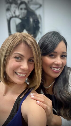 Wanda D'Isidoro Instagram - ✨ ¡A veces, un cambio de look es justo lo que necesitamos! ✂️ 
Estuve pensando esto durante mucho tiempo y después de hablarlo con @yude_hairstylist , finalmente decidimos ponerle fecha. ¡Sí, estaba  un poco nerviosa! 😅 Pero confío en su talento y sabía que iba a quedar genial. 
¿Qué les parece el resultado? ¡Déjenme su opinión en los comentarios! 💖 

#cambiodelook #nuevocomienzo #confianza #wandadisidoro
