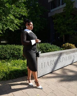 Yemi Alade Instagram - 007 👏 

What an expose!A brilliant exchange of ideas!

Thank you for inviting me to be a panelist on Africa Unite 2024 ,held at Harvard in the oldest Court room ;Austin Hall ,where we discussed and shared solutions to African problems amongst my  very notable co-panelists .

#africaunite