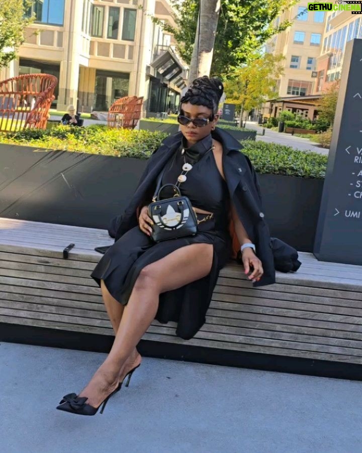 Yemi Alade - 75.3K Likes - I Miss My Baby ❤️ ❤️