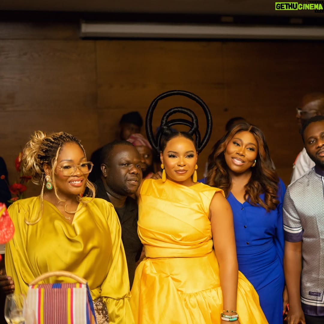 Yemi Alade - 71.5K Likes - Thank you, @CNN , for celebrating my voice and career as you mark 15 years of African Voices on this pioneer initiative where the spotlight is shared with the artists and creatives alike @cnnipr .
To my distinguished guests of the Night, thank you for honoring my invitation! You know I give the best hugs 🥰🤣
A night was had ✨️✨️
To the brilliant Host @larrymadowo ...YOU ROCK MARAFIKI!