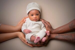 Yetunde Barnabas Instagram - When I say time is so fast believe me it is oooo
See who is One Month Old Today😁 GEMMA IREMIDE TOLANI OLAYINKA. 
I still remember when your daddy and myself held you in our hands for the first time, it was the most beautiful feeling mixed with emotions. Oh my precious baby can’t wait for you to grow up already o lol, you make me Right, and I will forever Cherish you my Mini me….❤️💎I pray you grow in wisdom, knowledge and understand in Jesus Mighty Name. 🙏🏻