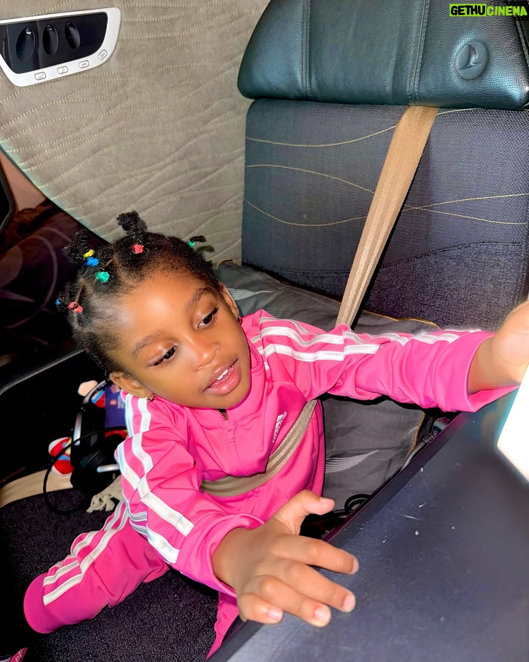 Yetunde Barnabas - 32.9K Likes - Im finally able to post my Oga madam beautiful pictures she took while flying💎🩷🩷My madam has been sick since We got back to naija but my GOD took over, infact ehnnn my faith was tested but I never shaked cause GOD doesn’t leave his own people…. 🙏🏻Shoutout to all mothers may GOD Continue to give us the strength and ability to raise our children in good health. 🙏🏻❤️