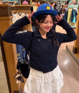 Actress Yoo Hye-In HD Photos and Wallpapers April 2025