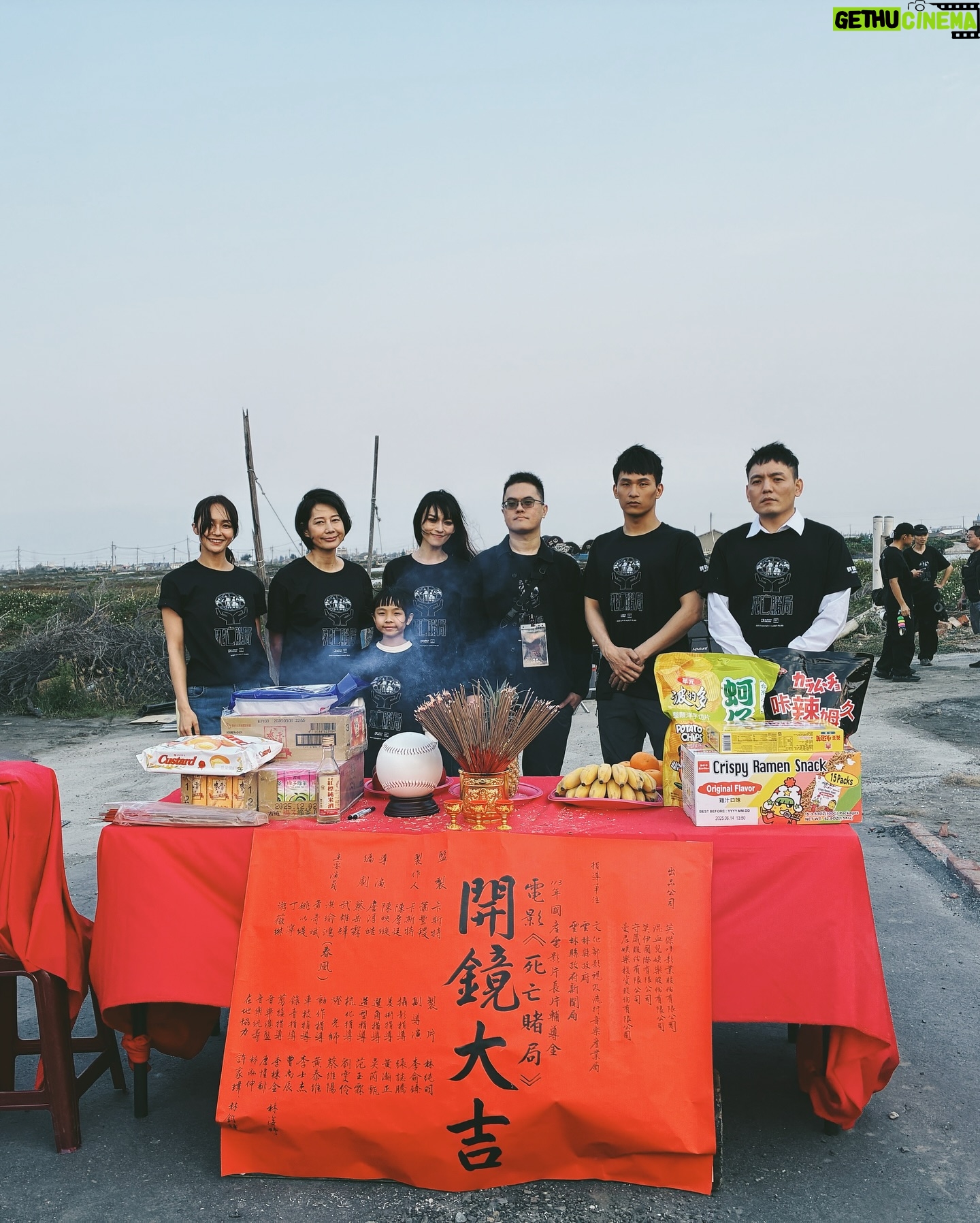 Yun Liu - 1.3K Likes - ‘
近期生活:踏出舒適圈
打破原有的規律,也很快找到了新的節奏
感恩的是,每天都還能保持運動,舒壓充電✨
然後夏天到了洗頭好累人欸🤪