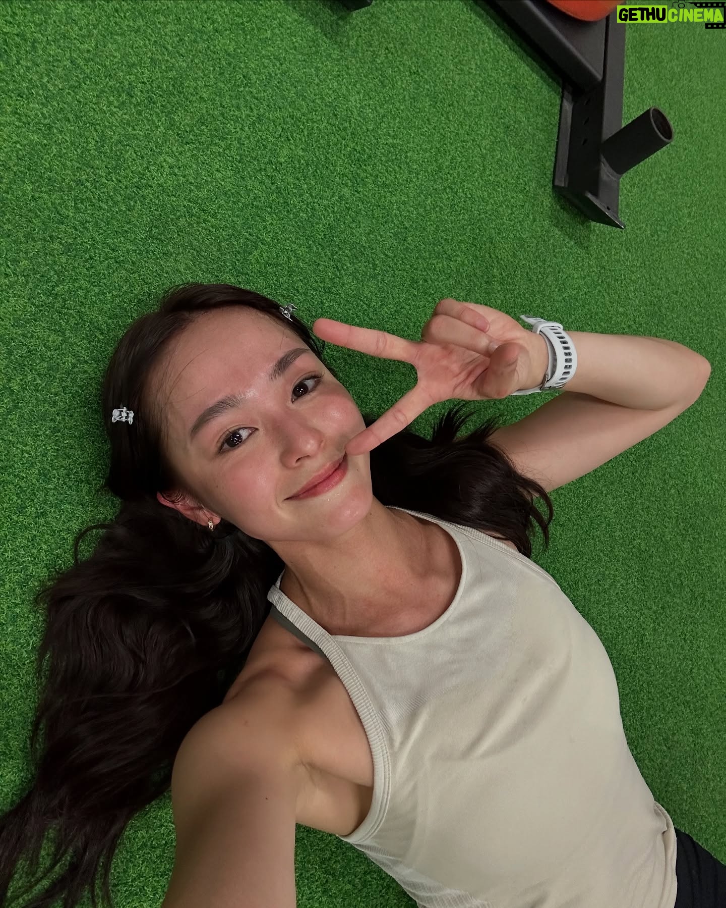 Yun Liu - 1.3K Likes - ‘
🧩