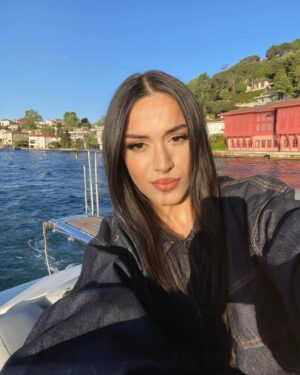 Zeliha Kendirci Instagram - :)