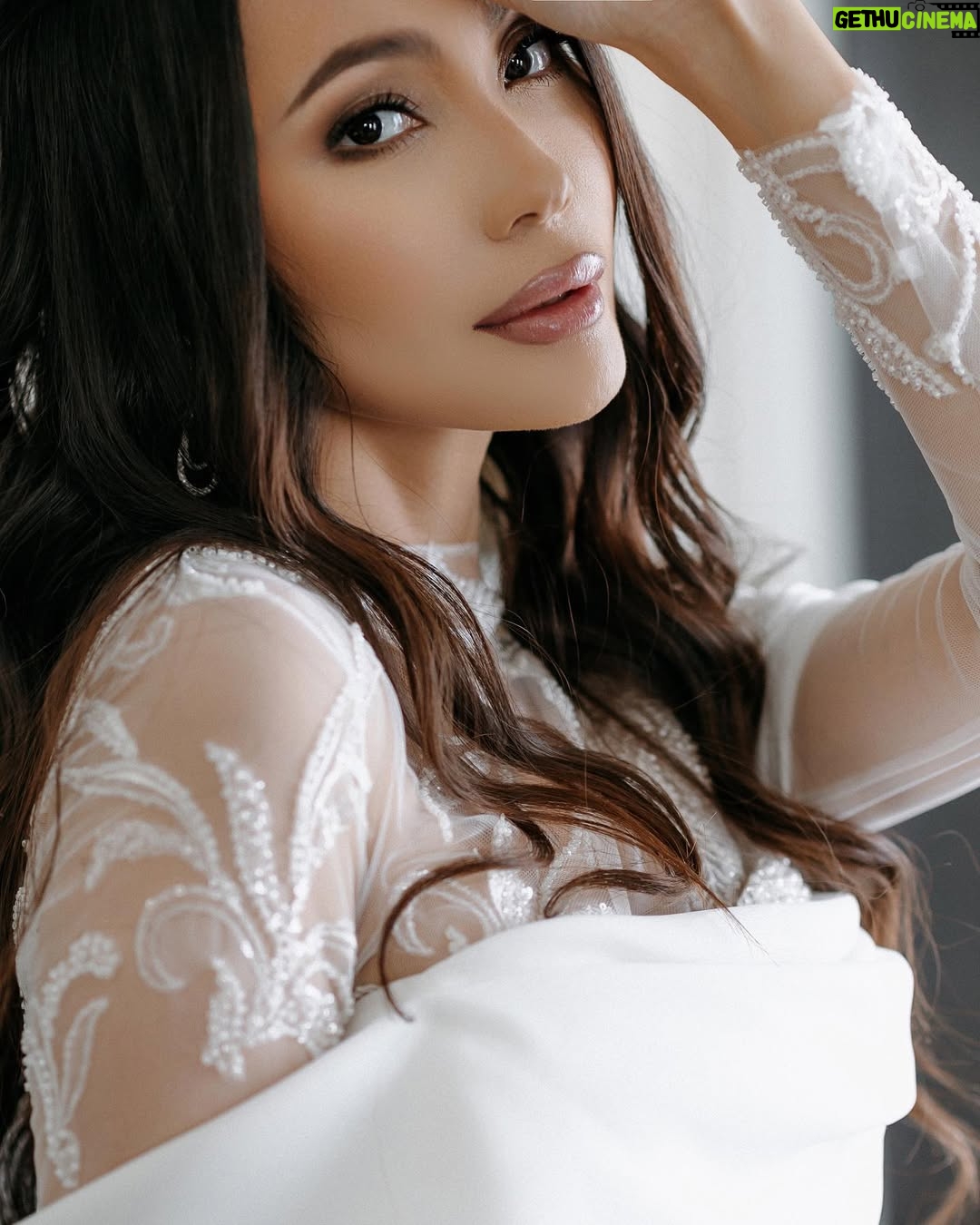 Zhanar Dugalova - 28.1K Likes - Š”ŅÆŠ¹ŃŠŗŃŃ @lanoviaalmaty ŃŠ°Š»Š¾Š½Ńна оŃŃŠ½Š“ай ÓŠ“ŠµŠ¼Ń ŃŃŠ¹Š»ŃŅ ŅÆŃŃŠ½ алŅŃŃŃŠ¼ ŃŠµŠŗŃŃŠ·!!! ā¤ļøšš»š„°š„°š„° dress @lanoviaalmaty š¤š¤š¤
Photo @nurqanat_luqpan ššš¼šš @juldyzai_makeupš @freedi_design š @almasheva_zhazira š