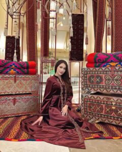 Actress Zhanar Dugalova HD Photos and Wallpapers May 2023