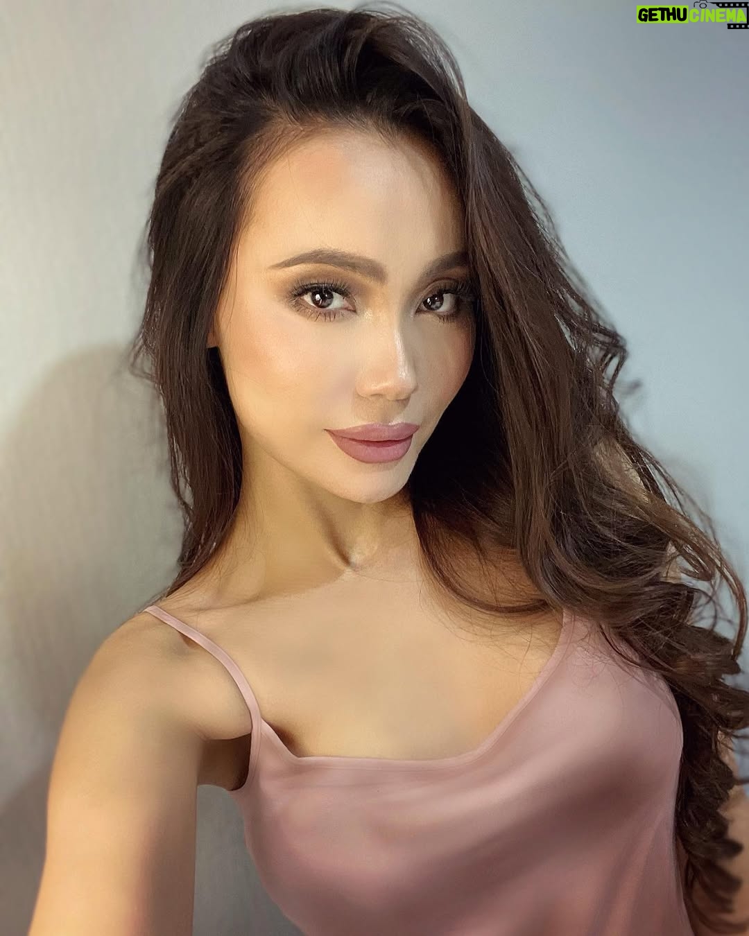 Zhanar Dugalova - 20.6K Likes - šš šš¶š¶
