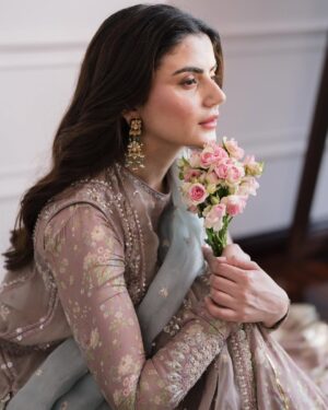 Zubab Rana Instagram - Eid Mubarak to everyone celebrating 💕💕

📸 @ihassankhan