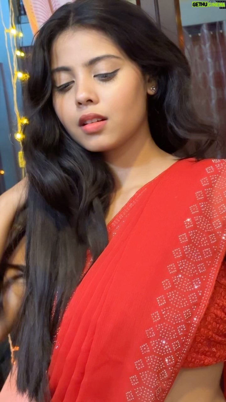 anushka roy - 3 Likes - Drafts 🙂↕️ #reels #instagood #reelsinstagram #instagram #instagram #instalike #instagramreels #reelitfeelit #love