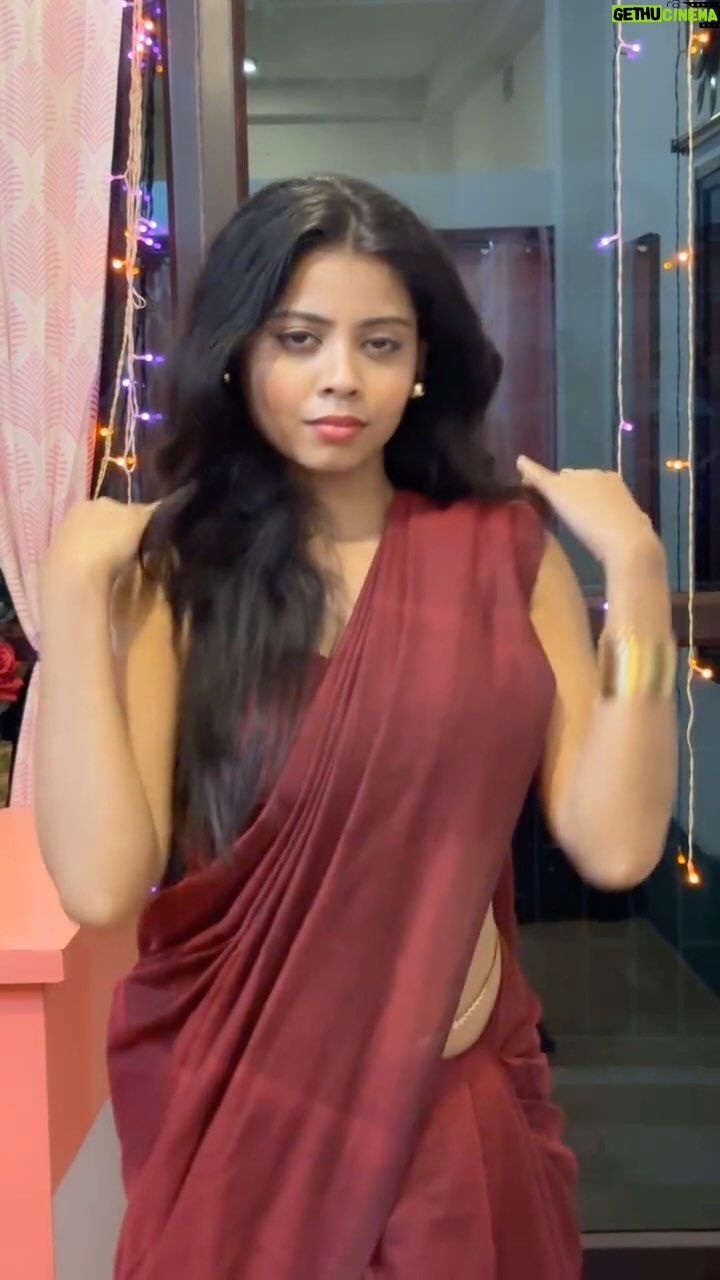 anushka roy - 19.4K Likes - Hayee ree 👀 #reels #instagood #reelsinstagram #instagram #instalike #instagramreels #reelitfeelit #trending #dance #reels #instagood