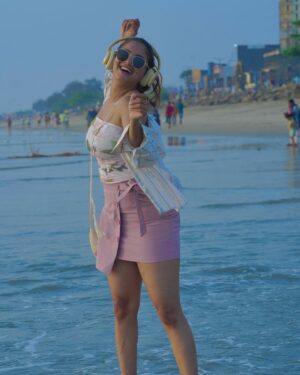 bhumika Basavaraj Instagram - Are u a beach lover or mountain lover 🤷‍♀️

#bhumikabasavaraj