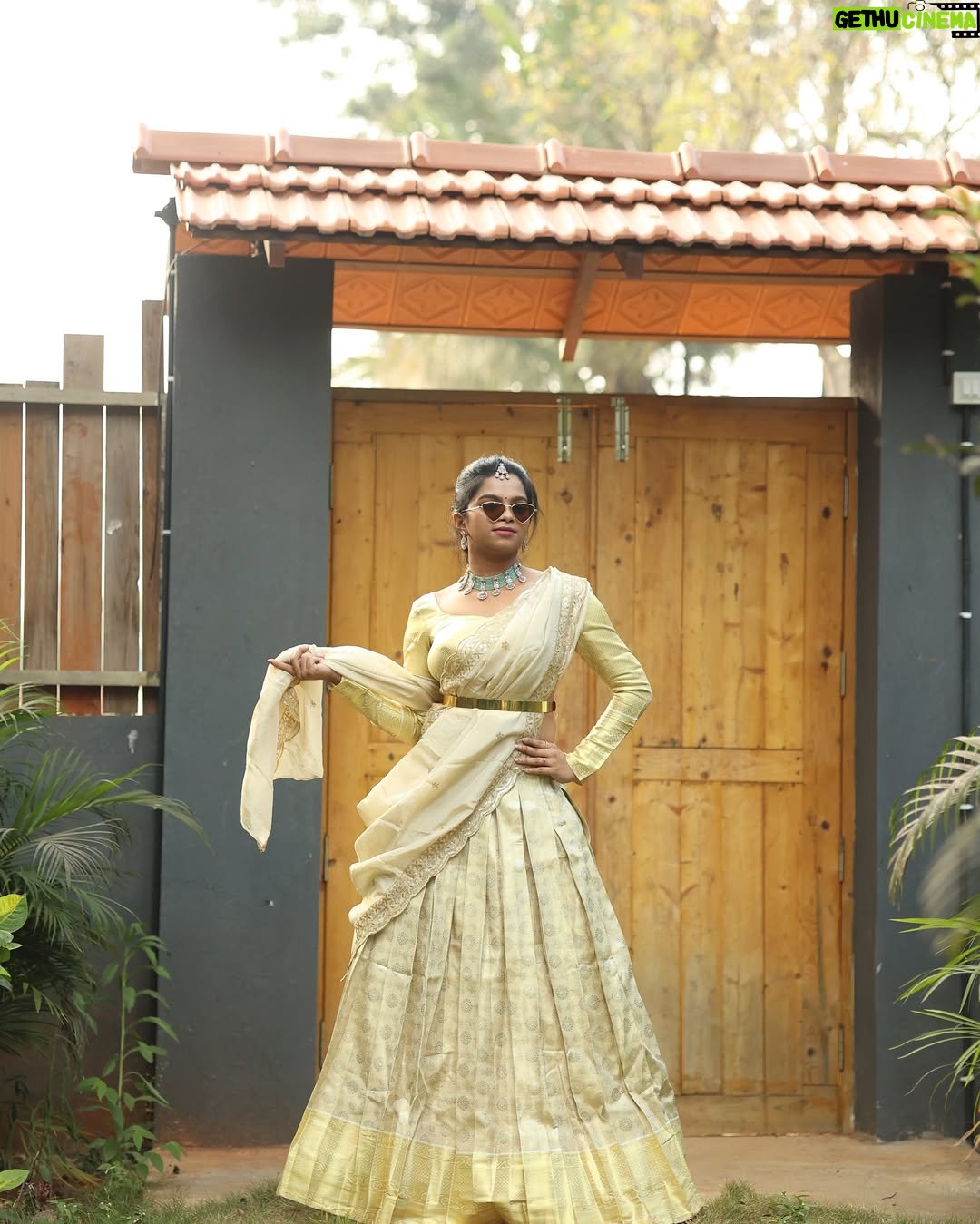 brunda Prabhakar - 8.7K Likes - Fed up of searching for a caption ❤️
Please do me a favour🫣
#brundaprabhakar #trend #insta #instapic #traditional