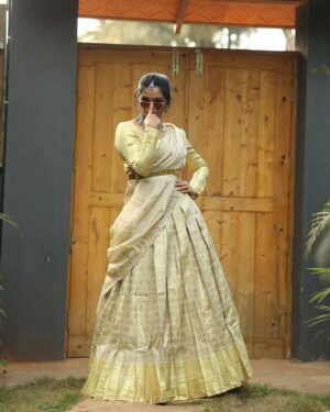 brunda Prabhakar Instagram - Fed up of searching for a caption ❤️
Please do me a favour🫣

#brundaprabhakar #trend #insta #instapic #traditional