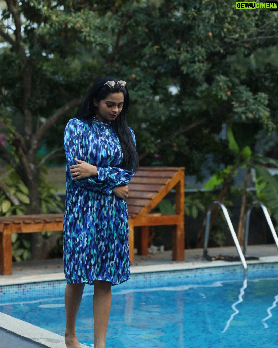 brunda Prabhakar - 6.8K Likes - Take your time to bloom 🌻and live life on your own terms 🌀
#brundaprabhakar #love #selflove #boi #instadaily #instagood