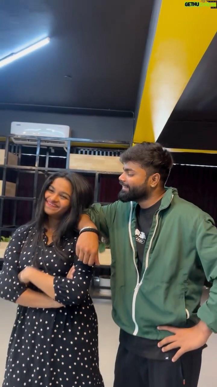 brunda Prabhakar - 23.2K Likes - New obsession 🥰✨
Comment your thoughts 🫣
With my fav choreographer himself @rahul_choreographer_ anna 😘❤️
@nivedithasrk rachana.inder
#brundaprabhakar #kannada #trendingreels #trend #love #dance #selflove #boi #trending #boi #ootd #inthenight #firefly #dkd #dancekarnatakadance #rahulmaster #crush