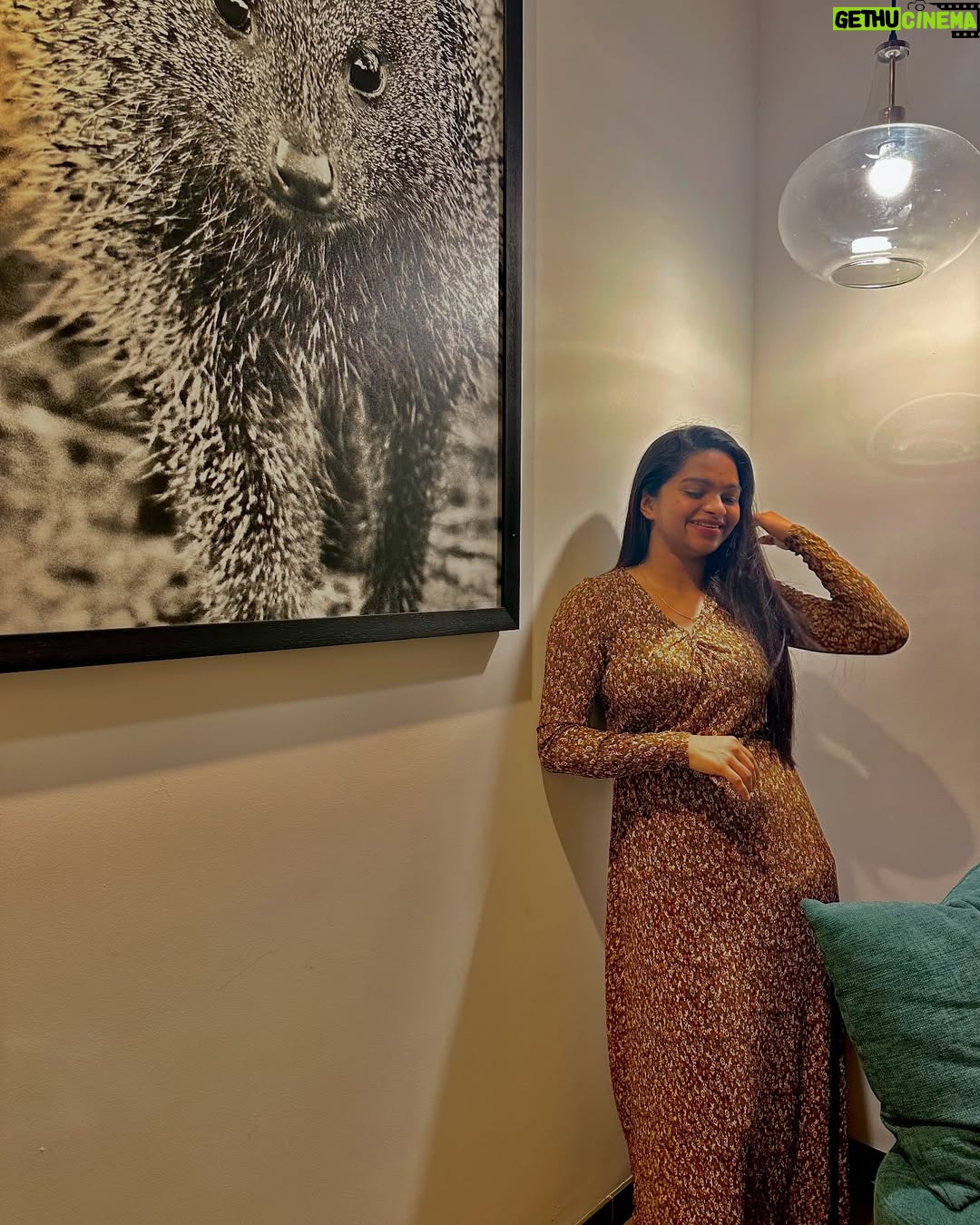 brunda Prabhakar - 4.8K Likes - Embracing all angles of life — each one offers a new perspective and endless possibilities which i strongly believe in 🧿✨
#brundaprabhakar #insta #instapost