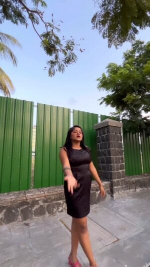 humera shaikh Instagram - 
