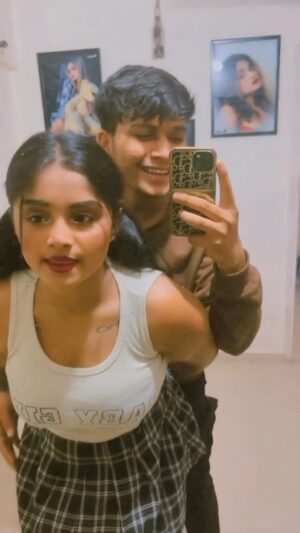 humera shaikh Instagram - Follow for more updates and paid promotion @shivam_yadav_7701