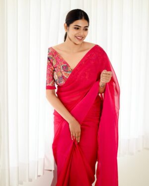 ichandanak gowda Instagram - ಸೋತೆ ಹೋದೆ ಸೋತೆ ಹೋದೆ ♥️🌸

📸: @framesbyvikaskakolu 
Hairstyle: @sinchugowda_hairstylist 

#mayavi #kannada #instagood #instagram #foryou #explorepage #trending #soulfull