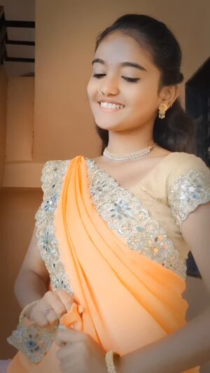 namita chidre Instagram - 👀💗🙈🧿🫶..........@namita_chidre_
.
.
.
#trending #gotrending #instagood #instadaily #pakkannadati #kannadacouples #kannadamusic #kannadareels #karantaka💛❤️ #keepsupporting🎀❤️ #viral #viralvideos #kannadasongs #uttarkarnatakhudagi❤️💥 #ukhudagi💗🙏 #kannadalove #explorepage✨ #fyp