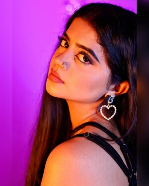 nethra gowdaa Instagram - Sweet and sour ❤️‍🔥>>>> swipe 

#nethragowda #newpost #love