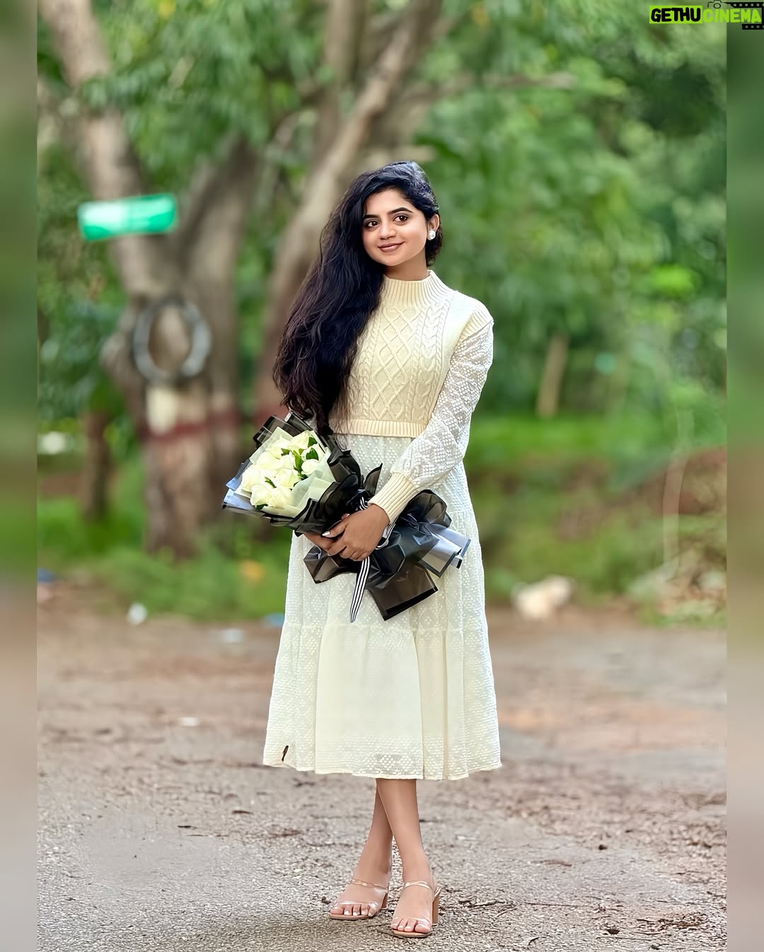 nethra gowdaa - 10.5K Likes - <Swipeeeāŗļøš¤āØ
#nethragowda