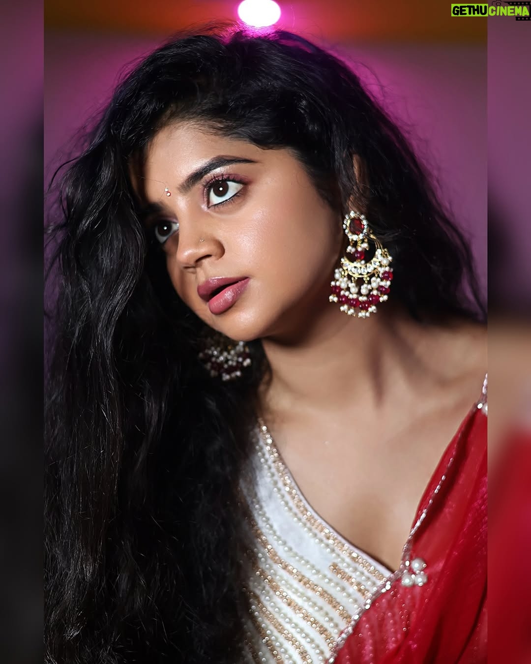 nethra gowdaa - 6.7K Likes - ā¤ļøāØ
#nethragowda