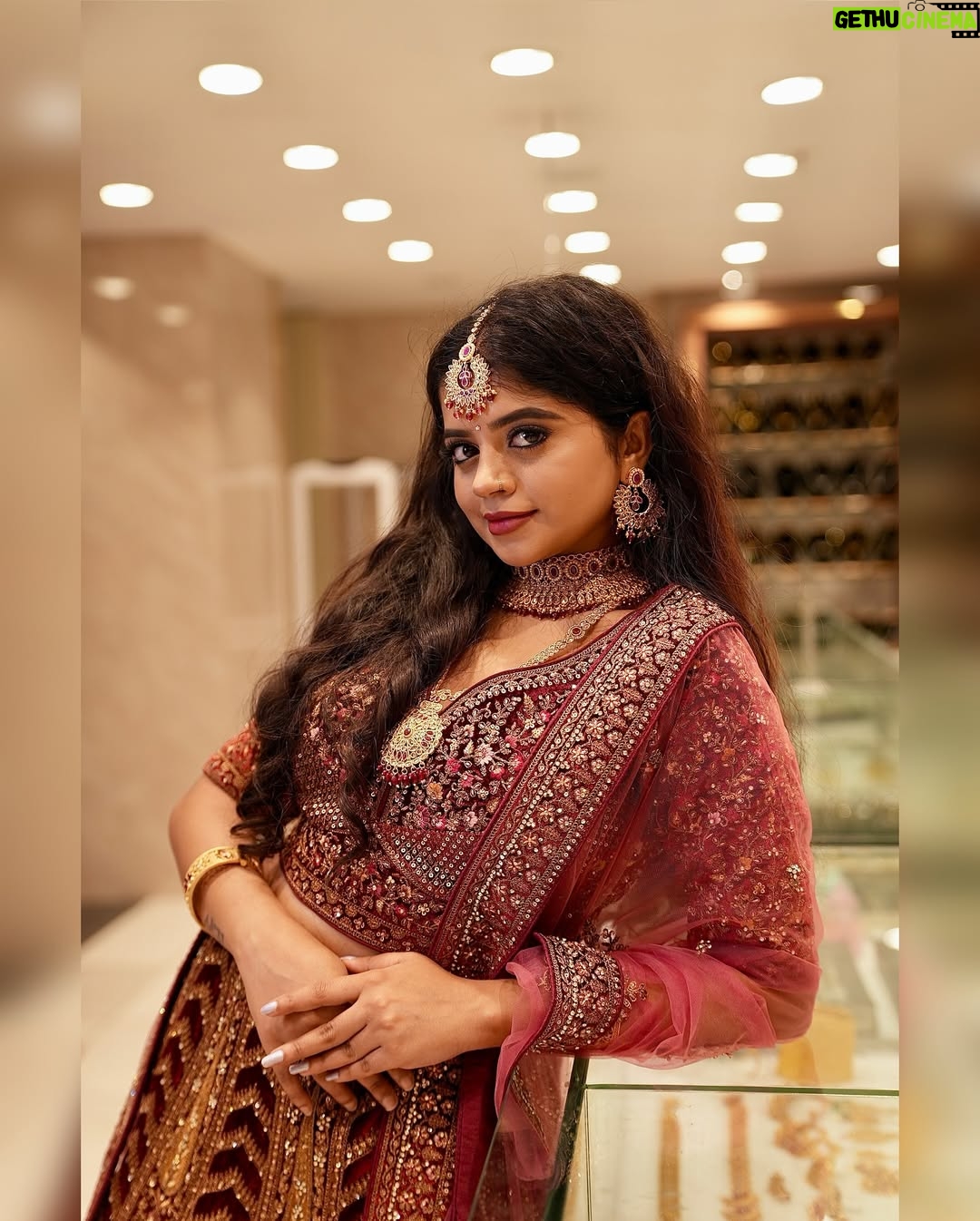 nethra gowdaa - 9.7K Likes - Donāt forget to be awesome!š
Pcšø: @srjamanu š„°