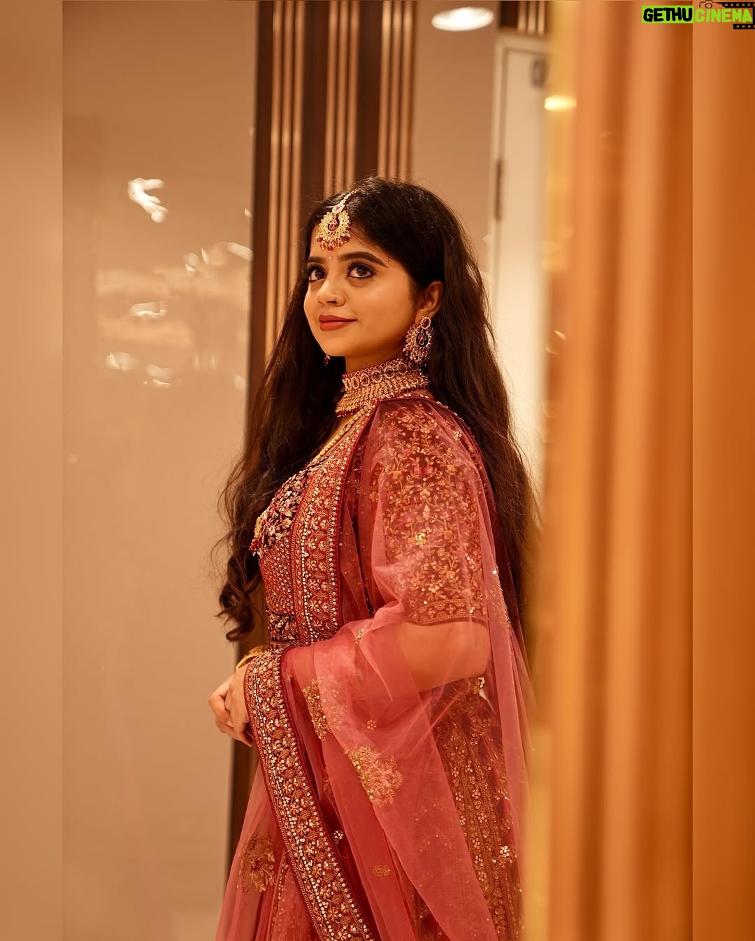 nethra gowdaa - 9.7K Likes - Donāt forget to be awesome!š
Pcšø: @srjamanu š„°