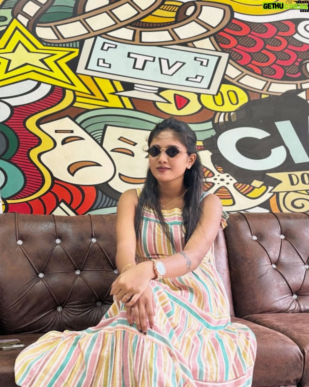 poorvi acharya - 1.6K Likes - No titles, just vibes 💗🧿
.
.
.
#dboss #poorvi_acharya456 #karunada_shootout #gowdru_haida #nammkarnatakaphotographers #karnataka #karnatakatourism #travelkarnataka #karnataka_one #karnataka_ig #nammkarntaka #travelphotography #photography #karnataka_focus #natgeo #hampi #kannadanadu #wanderlust #bengaluru #travelblogger #indianphotography #travelindia #trellingbangalore #realkarnataka #karnatakapictures #incrediblekarnataka #incredible_shivamogga #beautiful_malenadu #mysuruonline