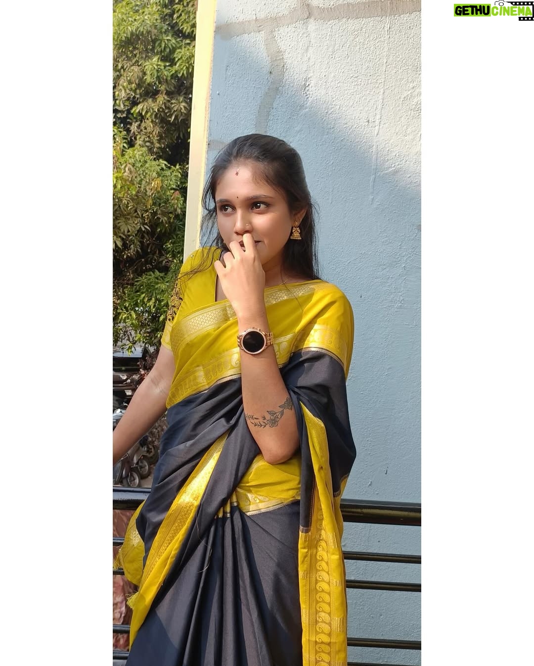 poorvi acharya - 5K Likes - 👀🖤
.
.
.
#dboss #poorvi_acharya456 #karunada_shootout #gowdru_haida #nammkarnatakaphotographers #karnataka #karnatakatourism #travelkarnataka #karnataka_one #karnataka_ig #nammkarntaka #travelphotography #photography #karnataka_focus #natgeo #hampi #kannadanadu #wanderlust #bengaluru #travelblogger #indianphotography #travelindia #trellingbangalore #realkarnataka #karnatakapictures #incrediblekarnataka #incredible_shivamogga #beautiful_malenadu #mysuruonline