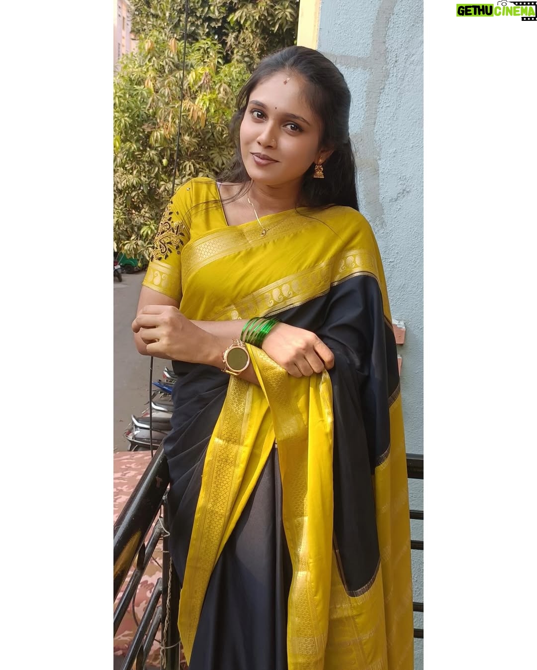 poorvi acharya - 5.9K Likes - Saree 🖤💛
.
.
.
#dboss #poorvi_acharya456 #karunada_shootout #gowdru_haida #nammkarnatakaphotographers #karnataka #karnatakatourism #travelkarnataka #karnataka_one #karnataka_ig #nammkarntaka #travelphotography #photography #karnataka_focus #natgeo #hampi #kannadanadu #wanderlust #bengaluru #travelblogger #indianphotography #travelindia #trellingbangalore #realkarnataka #karnatakapictures #incrediblekarnataka #incredible_shivamogga #beautiful_malenadu #mysuruonline