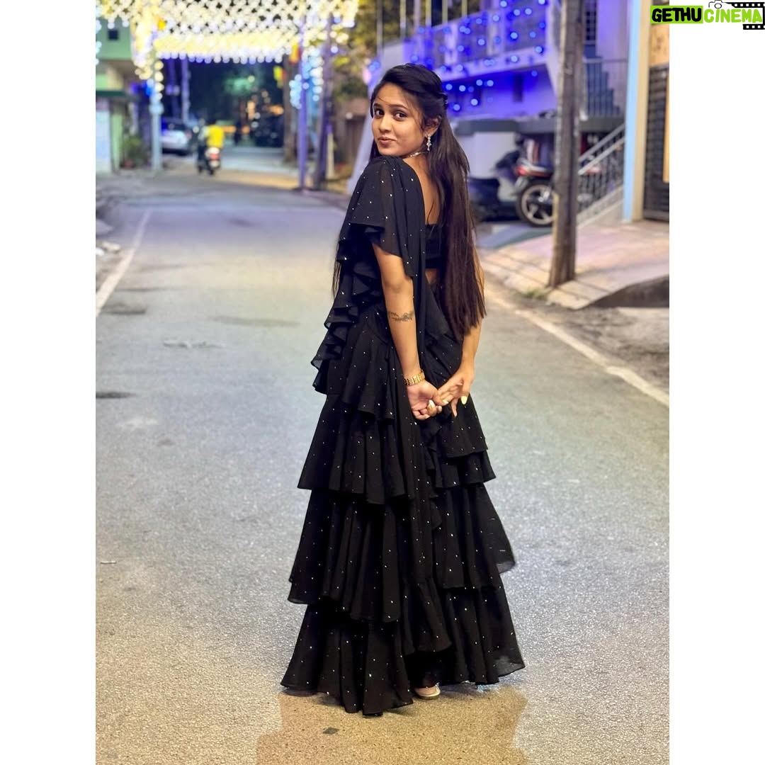 poorvi acharya - 4K Likes - under the light 🖇️🖤🌸 #poorvi_acharya456 #karunada_shootout #gowdru_haida #nammkarnatakaphotographers #karnataka #karnatakatourism #travelkarnataka #karnataka_one #karnataka_ig #nammkarntaka #travelphotography #photography #karnataka_focus #natgeo #hampi #kannadanadu #wanderlust #bengaluru #travelblogger #indianphotography #travelindia #trellingbangalore #realkarnataka #karnatakapictures #incrediblekarnataka #incredible_shivamogga #beautiful_malenadu #mysuruonline