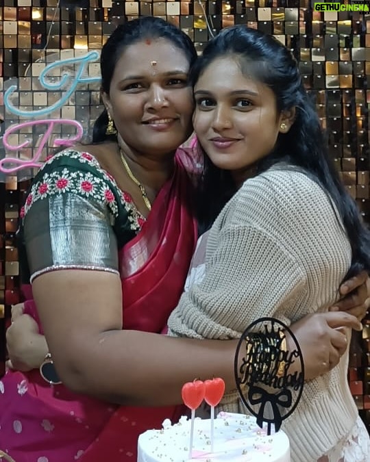 poorvi acharya - 2.7K Likes - My people’s 💗🫂
.
.
.
#dboss #poorvi_acharya456 #karunada_shootout #gowdru_haida #nammkarnatakaphotographers #karnataka #karnatakatourism #travelkarnataka #karnataka_one #karnataka_ig #nammkarntaka #travelphotography #photography #karnataka_focus #natgeo #hampi #kannadanadu #wanderlust #bengaluru #travelblogger #indianphotography #travelindia #trellingbangalore #realkarnataka #karnatakapictures #incrediblekarnataka #incredible_shivamogga #beautiful_malenadu #mysuruonline