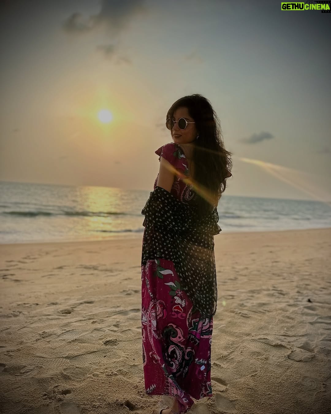 pramila acharya - 6.2K Likes - The World doesn’t need another copy the world needs the Original You♥️🧿