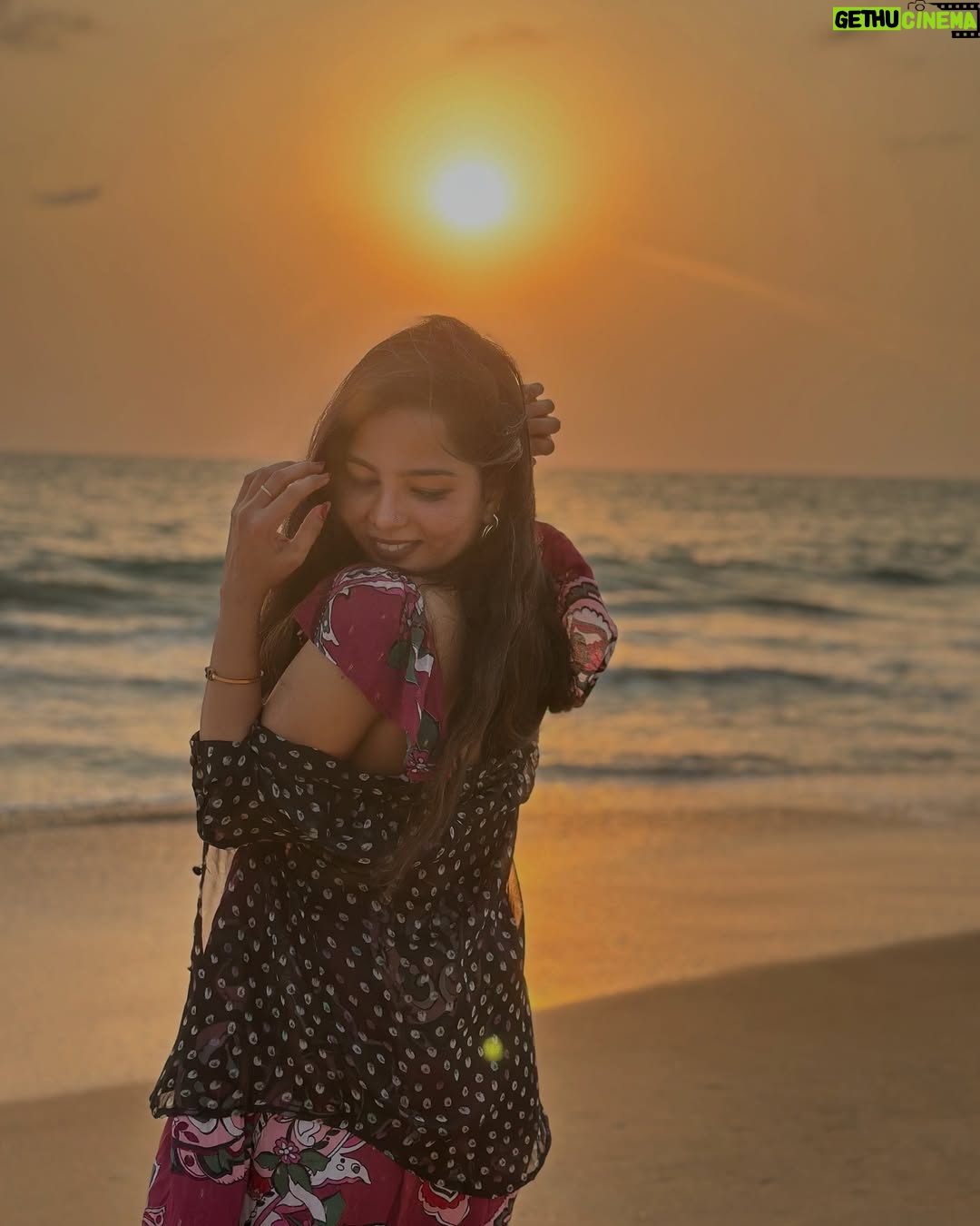 pramila acharya - 6.2K Likes - The World doesn’t need another copy the world needs the Original You♥️🧿