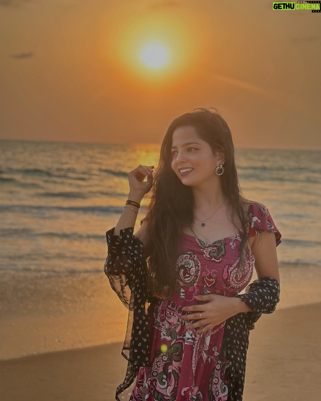 pramila acharya - 6.2K Likes - The World doesn’t need another copy the world needs the Original You♥️🧿
