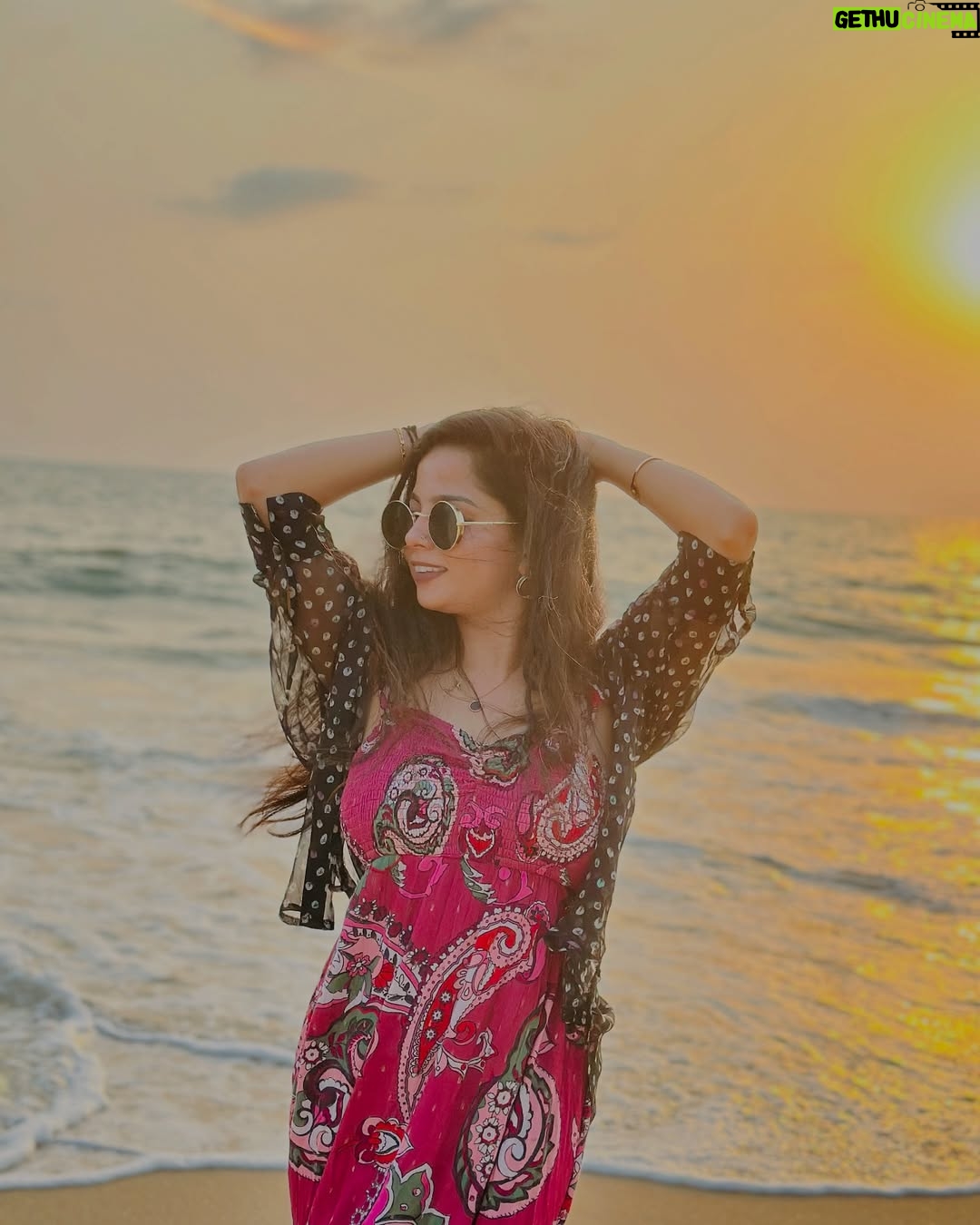 pramila acharya - 4.7K Likes - Be SHiNE✨