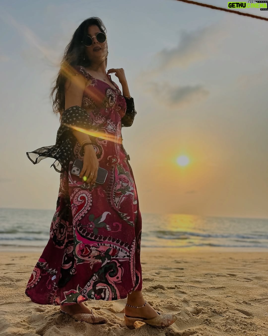 pramila acharya - 6.2K Likes - The World doesn’t need another copy the world needs the Original You♥️🧿