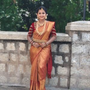 prathima thakur Instagram - Beautiful saree & blouse - @chandangowda_official 
@rentyourlook_by_chandangowda