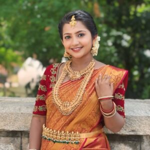 prathima thakur Instagram - Beautiful saree & blouse - @chandangowda_official 
@rentyourlook_by_chandangowda