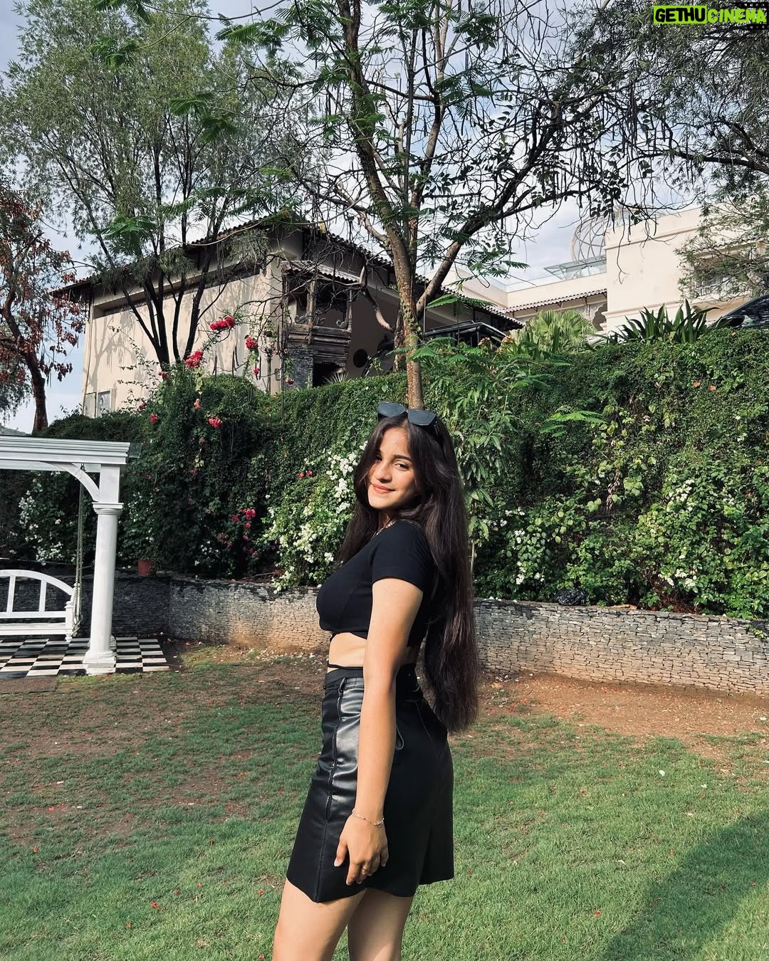 preet lakhanii - 79.9K Likes - summer preview ☀️
wearing @urbanic_in 🫶🏼
use my code "PRELA23" for some 💰off!!
top: 🔎98634
skirt: 🔎24081
🏷️
#urbanic #urbanicsquad #urbaniccampussquad #explore